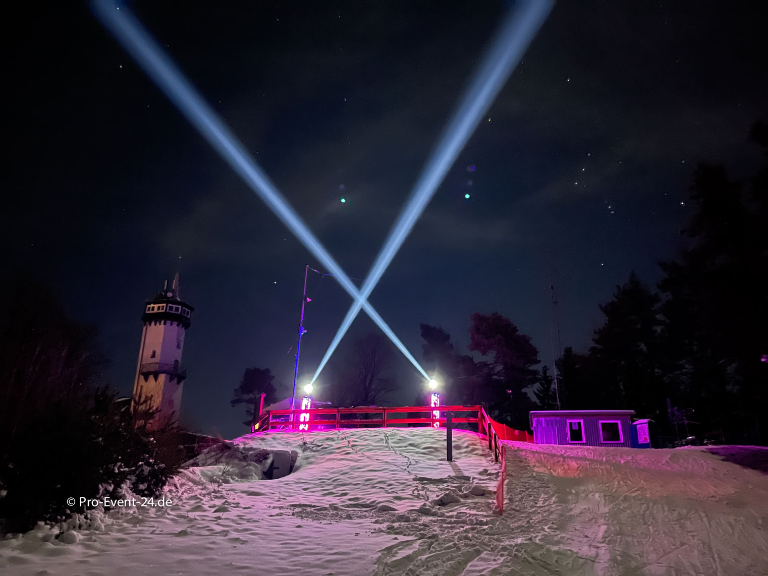 Pro-Event-24 Ihr professioneller Partner für Ihr Event – Eventplanung, Hochzeiten, Familienfeiern, Jubiläen, Geburtstage, Firmenfeiern, Ambientebeleuchtung, Architekturbeleuchtung, Fassadenbeleuchtung, Fassadenfeuerwerke, Musikfeuerwerke, Lasershows, Moderation, Promotion, Beschallungen, Luftaufnahmen, Luft- Videos, Mobildiscothek