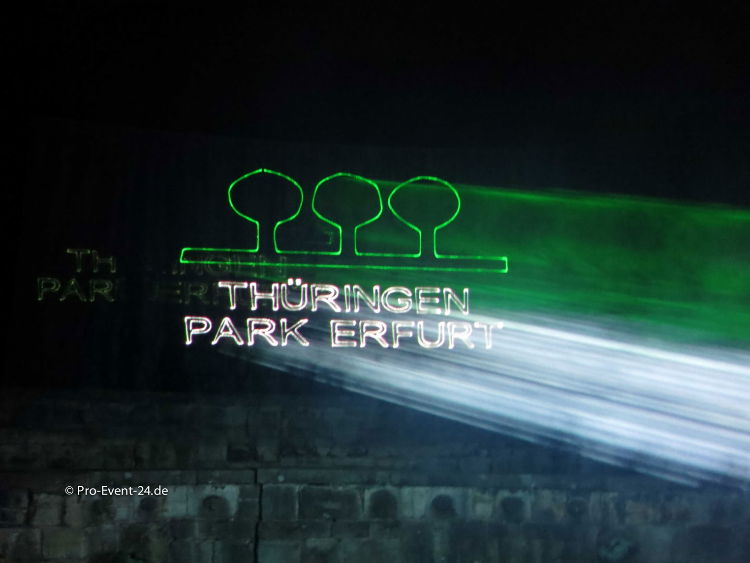 Pro-Event-24 Ihr professioneller Partner für Ihr Event – Eventplanung, Hochzeiten, Familienfeiern, Jubiläen, Geburtstage, Firmenfeiern, Ambientebeleuchtung, Architekturbeleuchtung, Fassadenbeleuchtung, Fassadenfeuerwerke, Musikfeuerwerke, Lasershows, Moderation, Promotion, Beschallungen, Luftaufnahmen, Luft- Videos, Mobildiscothek